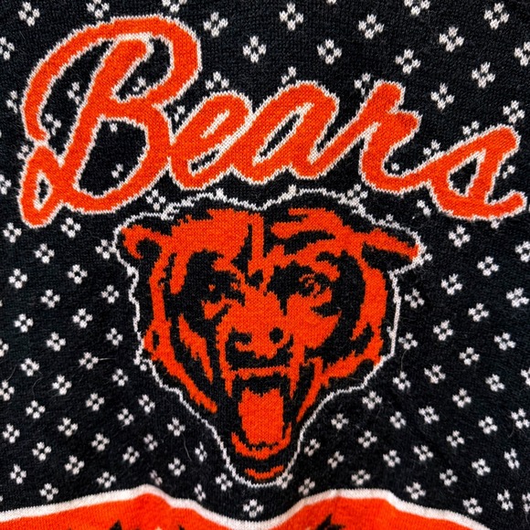 NFL Team Apparel Chicago Bears Sweater Women's S Orange Navy Holiday Knit V-Neck - Picture 3 of 8